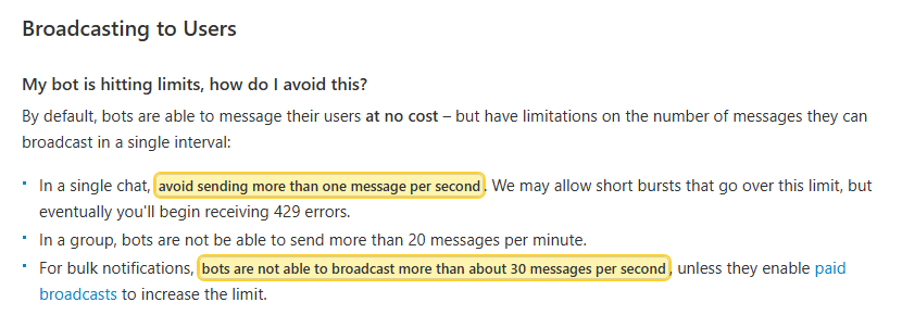 Скриншот официального FAQ Telegram для ботов, раздел Broadcasting to Users: выделены две фразы — в одном чате не отправлять больше одного сообщения в секунду и при массовой рассылке боты не могут отправлять больше примерно 30 сообщений в секунду, если не подключили платные рассылки